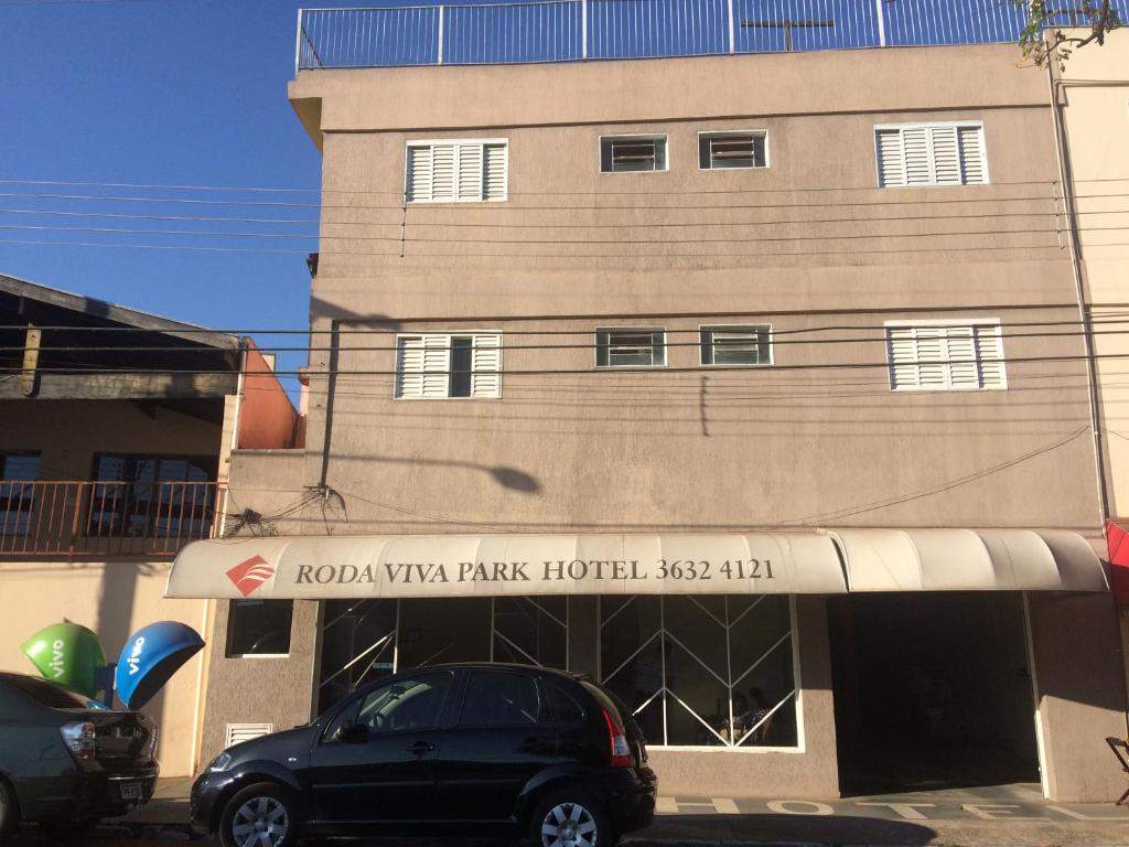Roda Viva Park Hotel building on Avenida Francisco Jalles in Jales, Brazil